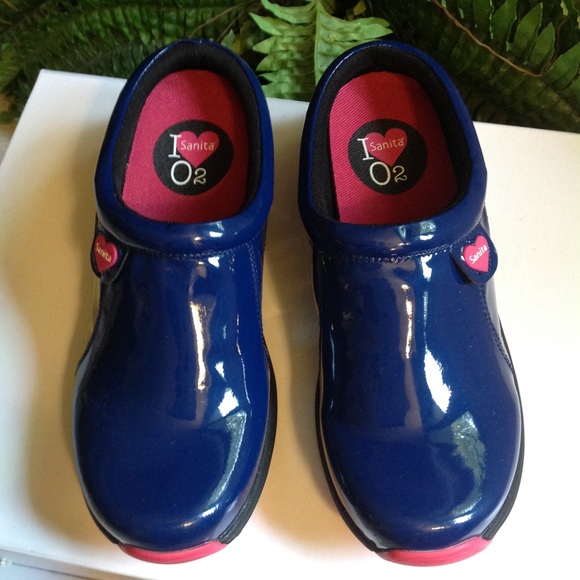 fluffy sliders size 2